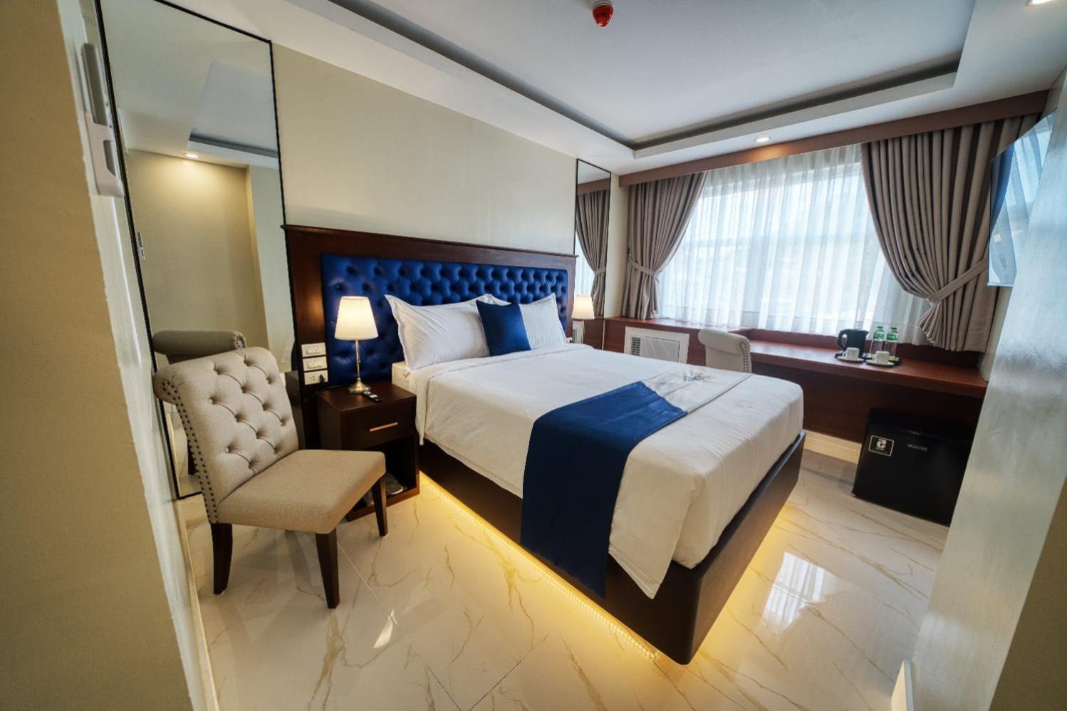 Monaco Hotel Taytay  Ngoại thất bức ảnh